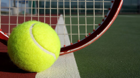 Lesiones asociadas a deportes de raqueta (tenis / padel)